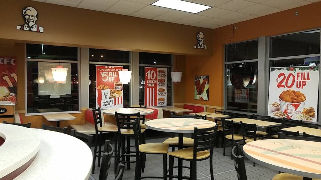 KFC | restaurant | 4540 Western Center Blvd, Haltom City, TX 76137, USA | 8174844012 OR +1 817-484-4012