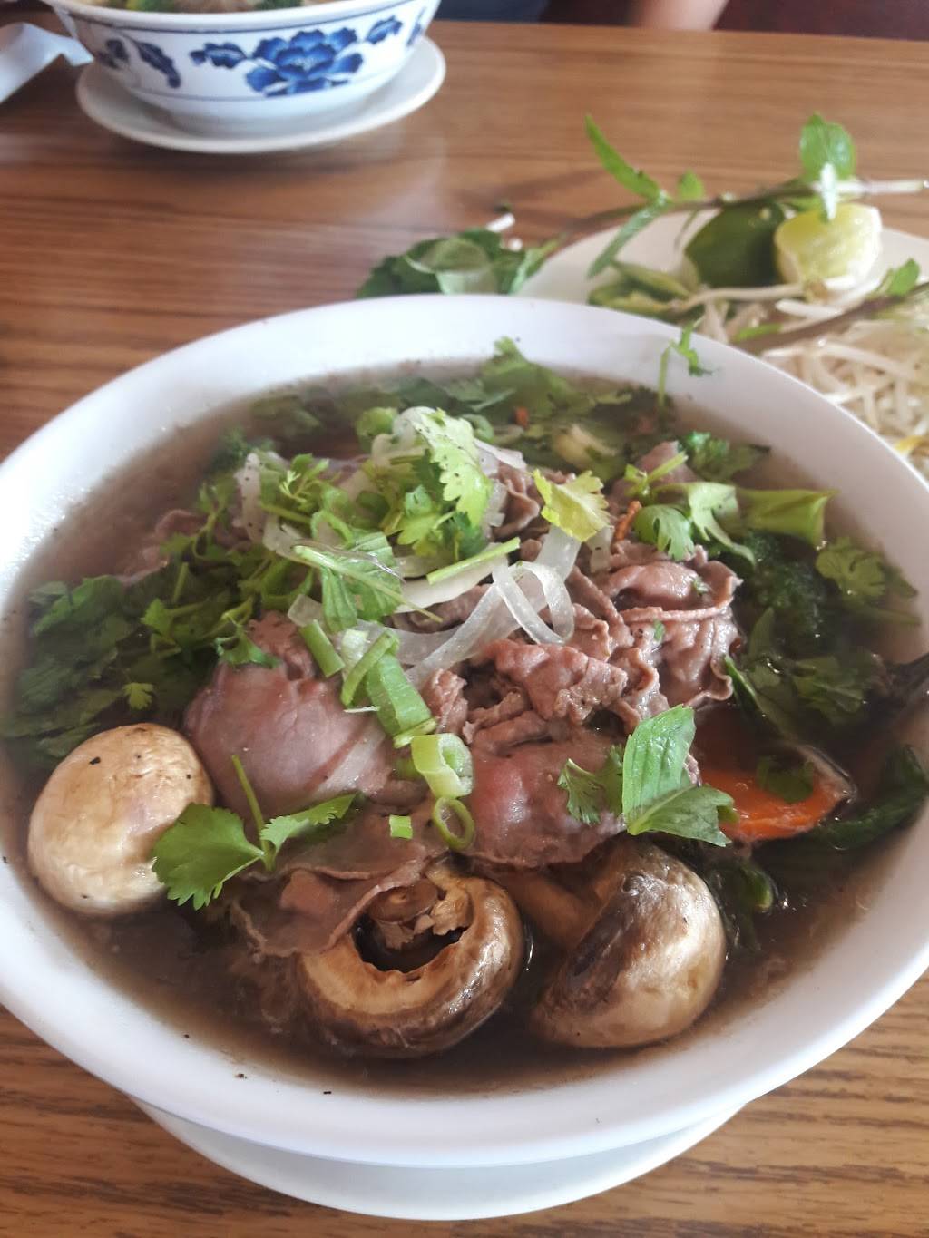 Pho PQ | restaurant | 10706 Bridgeport Way SW, Lakewood, WA 98499, USA | 2535840229 OR +1 253-584-0229