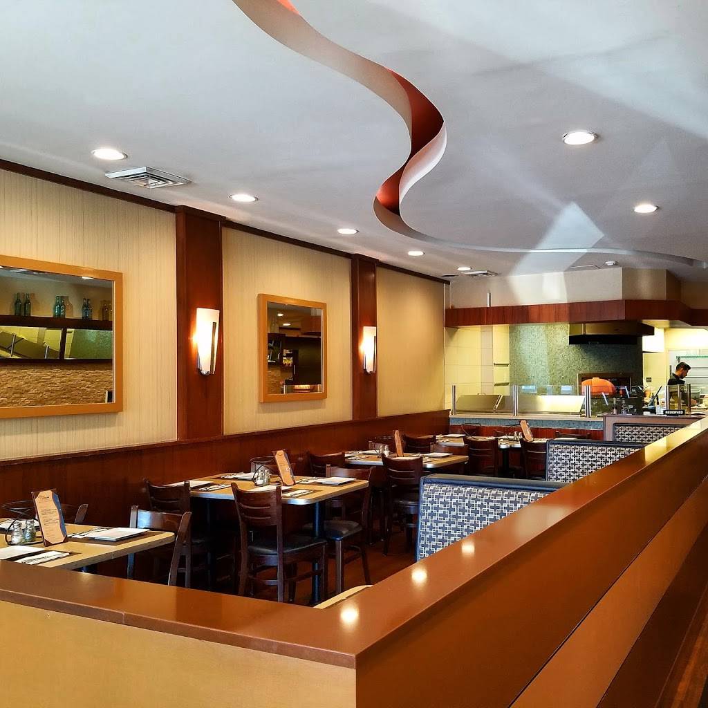 The Upper Crust | restaurant | 442 Central Ave, Cedarhurst, NY 11516, USA | 5163417211 OR +1 516-341-7211