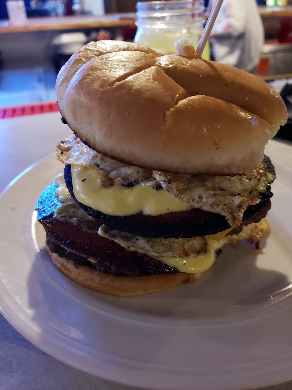 Cattle Zone Restaurant and Bar | restaurant | 6001 Lower Valley Pike, Springfield, OH 45502, USA | 9378824050 OR +1 937-882-4050