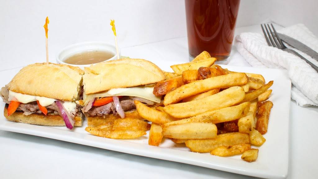 StrykerZ Kitchen and Bar | restaurant | 120 Ottawa St N, Kitchener, ON N2H 3K5, Canada | 5192084888 OR +1 519-208-4888