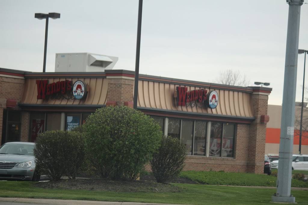 Wendys | restaurant | 990 US-41, Schererville, IN 46375, USA | 2198641413 OR +1 219-864-1413