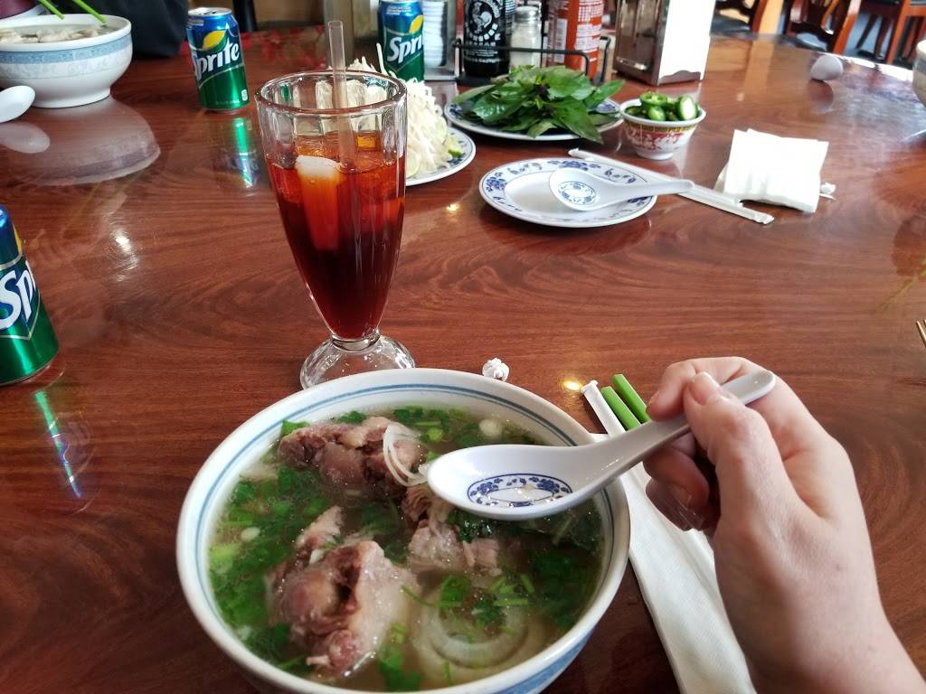 Pho 87 | restaurant | 3620 S Jones Blvd, Las Vegas, NV 89103, USA | 7022338787 OR +1 702-233-8787