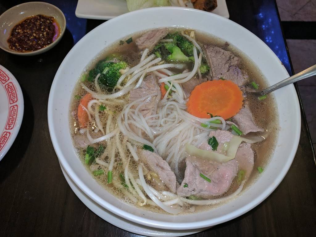 Viet Bistro | restaurant | 3849 S Delsea Dr # F28, Vineland, NJ 08360, USA | 8568255001 OR +1 856-825-5001