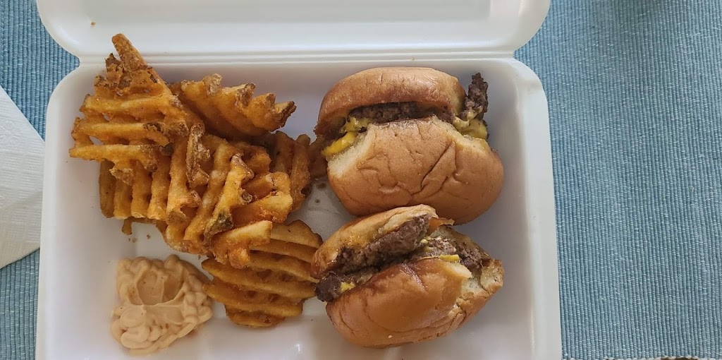 Smalls Sliders | restaurant | 17329 Airline Hwy, Prairieville, LA 70769, USA | 2257559868 OR +1 225-755-9868