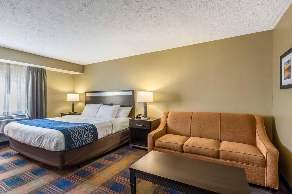 Comfort Inn | restaurant | 6191 Quarry Ln, Independence, OH 44131, USA | 2165038752 OR +1 216-503-8752