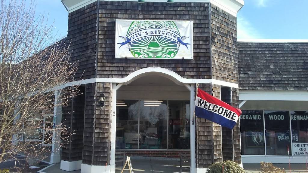 Vivs Kitchen | restaurant | 130 MA-6A, Orleans, MA 02653, USA | 5082553354 OR +1 508-255-3354
