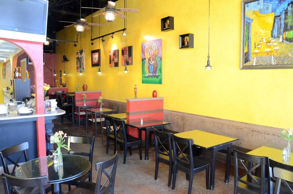 J&R Tacos | restaurant | 437 W Main St, Merced, CA 95340, USA | 2093842923 OR +1 209-384-2923