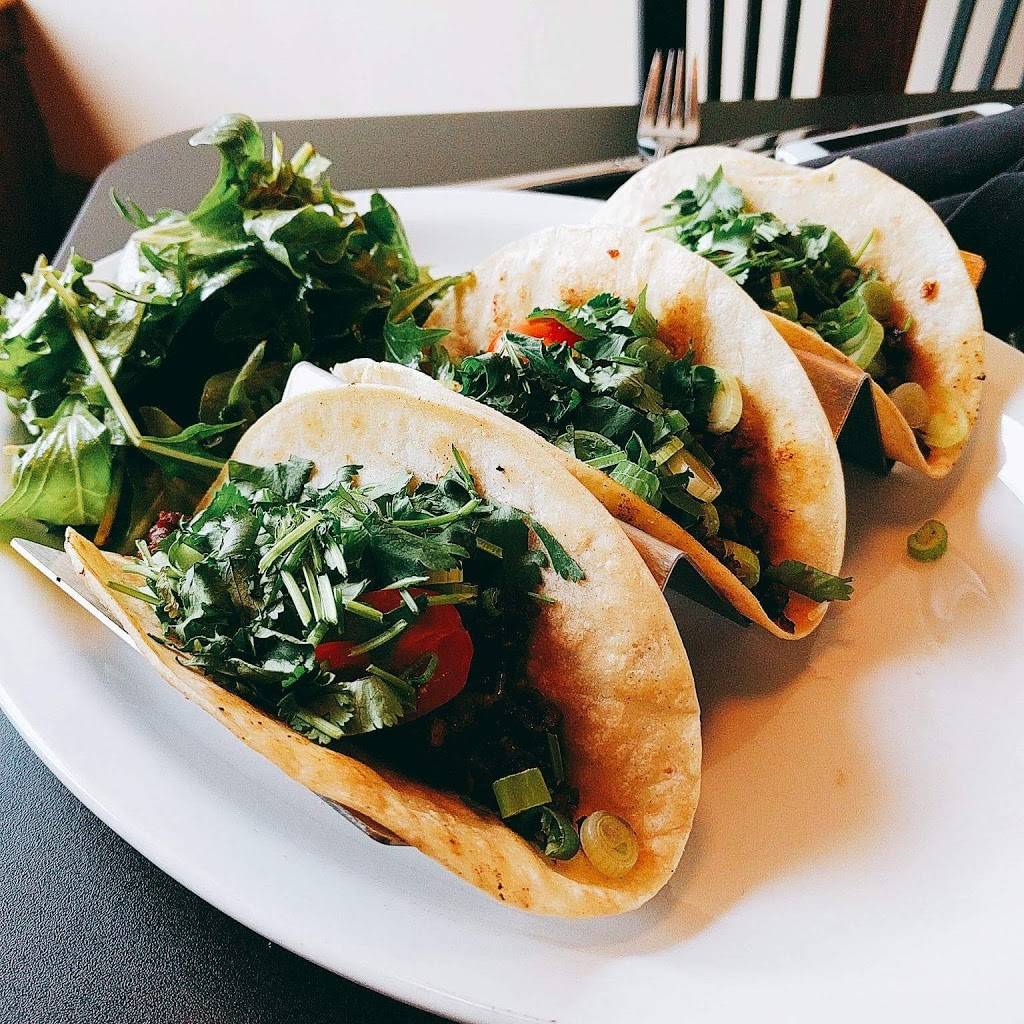 Charlies on Main | restaurant | 113 S Main St, Oregon, WI 53575, USA | 6082912255 OR +1 608-291-2255