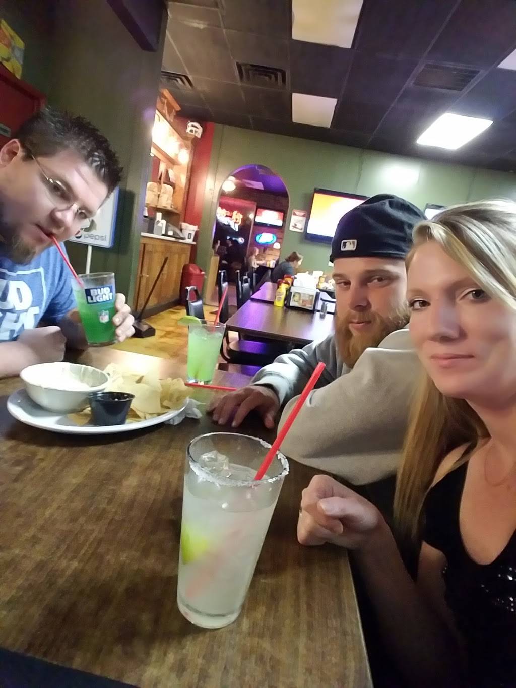 BAIRS All-American Sports Grill | restaurant | 3821 S Campbell Ave, Springfield, MO 65807, USA | 4173685919 OR +1 417-368-5919