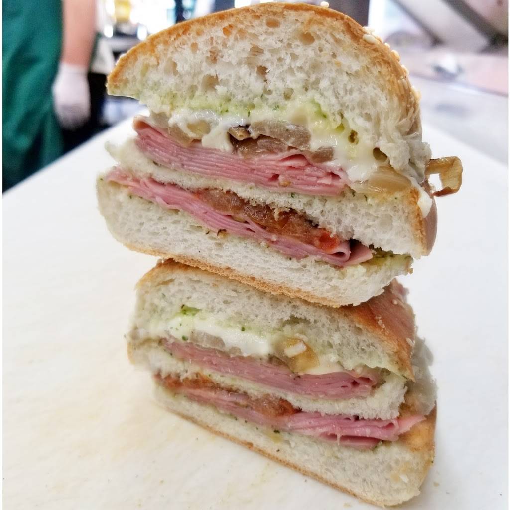 Tonys Italian Deli | restaurant | 1124 W Magnolia Blvd, Burbank, CA 91506, USA | 8188489000 OR +1 818-848-9000