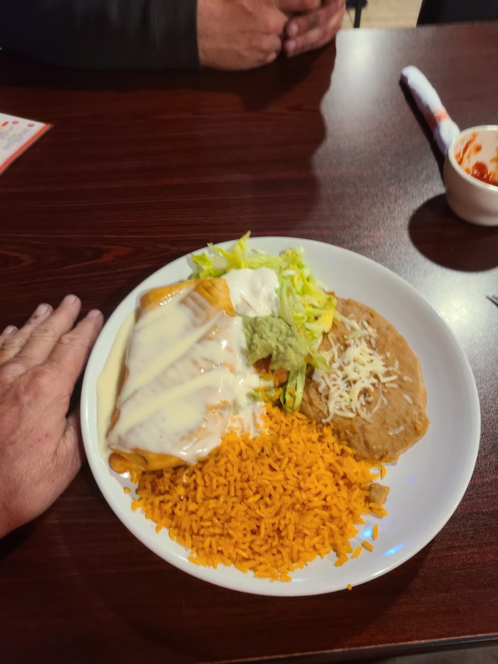 Los Rancheros | restaurant | 408 Quincy Rd, Mt Sterling, IL 62353, USA | 2177737800 OR +1 217-773-7800