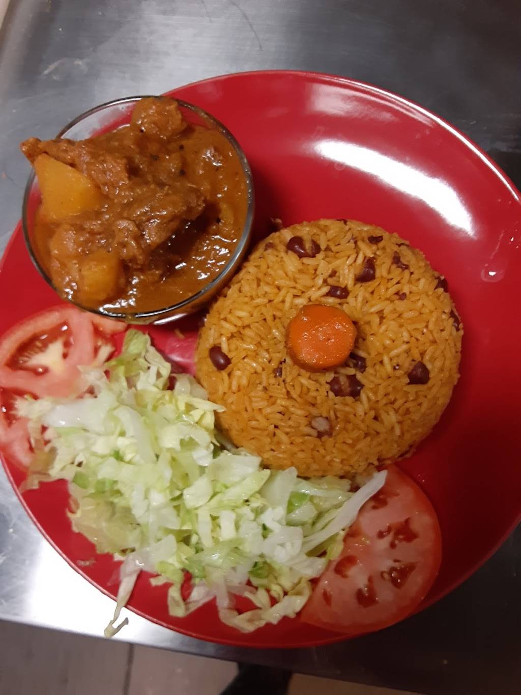 The Red Lounge | restaurant | 239 Central Ave, Long Prairie, MN 56347, USA | 3205333127 OR +1 320-533-3127