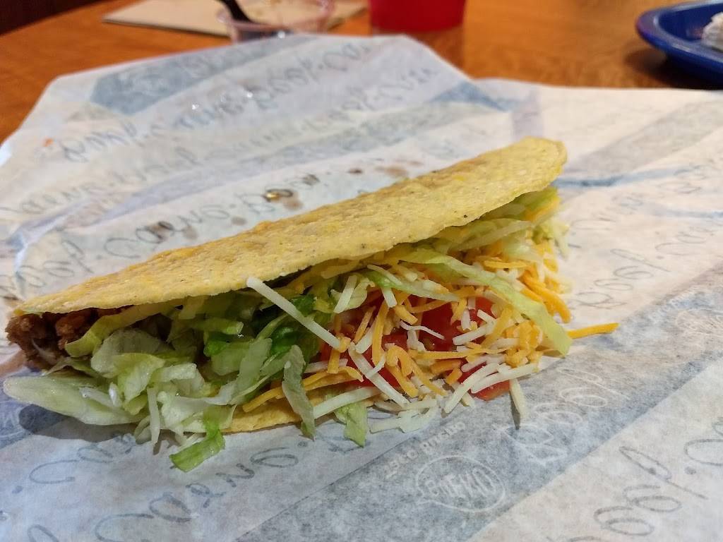 Taco Bueno | restaurant | 1810 N Elm Pl, Broken Arrow, OK 74012, USA | 9182586464 OR +1 918-258-6464