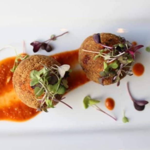 Sabor Tropical | restaurant | 2258 S Kinnickinnic Ave, Milwaukee, WI 53207, USA | 4149888030 OR +1 414-988-8030