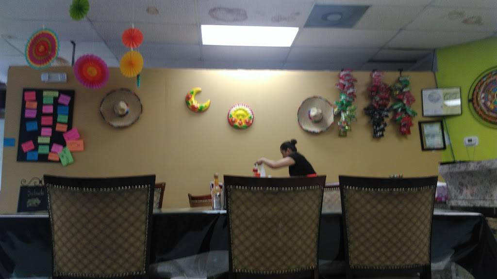 Taqueria Azteca | restaurant | 404 American Rd, Nashville, TN 37209, USA | 6156477311 OR +1 615-647-7311