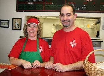 Pittsboro Pizza Shoppe | restaurant | 13 W Main St, Pittsboro, IN 46167, USA | 3178924400 OR +1 317-892-4400