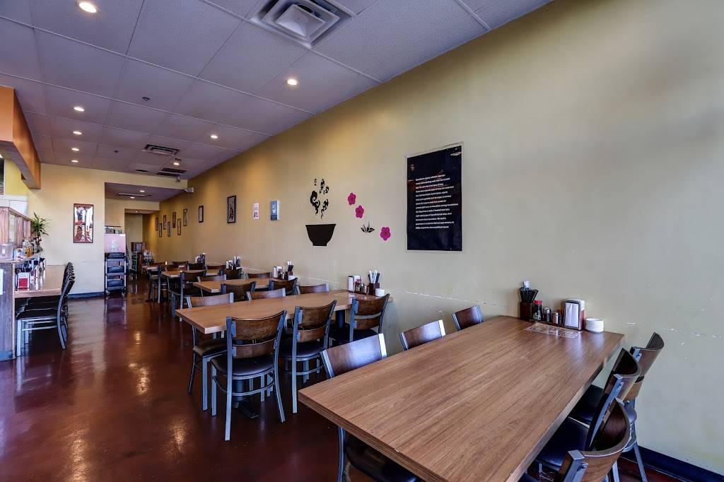 Hachi Ramen | restaurant | 655 W Warner Rd #114, Tempe, AZ 85284, USA | 4807812603 OR +1 480-781-2603