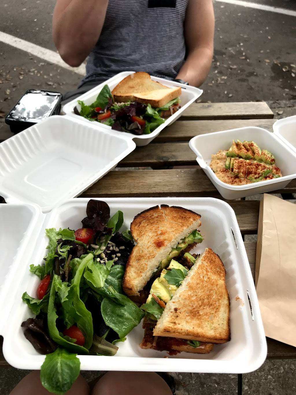 Love Food Central | cafe | 2057 Central Ave, St. Petersburg, FL 33713, USA | 7273172034 OR +1 727-317-2034