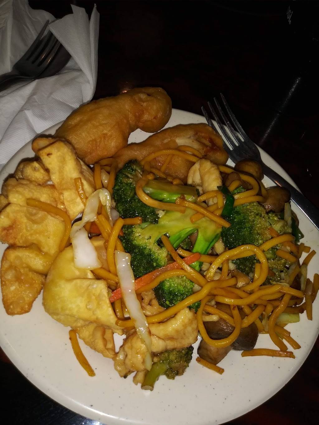 No 1 China Buffet | restaurant | 125 E Reynolds Rd #120, Lexington, KY 40517, USA | 8592715769 OR +1 859-271-5769