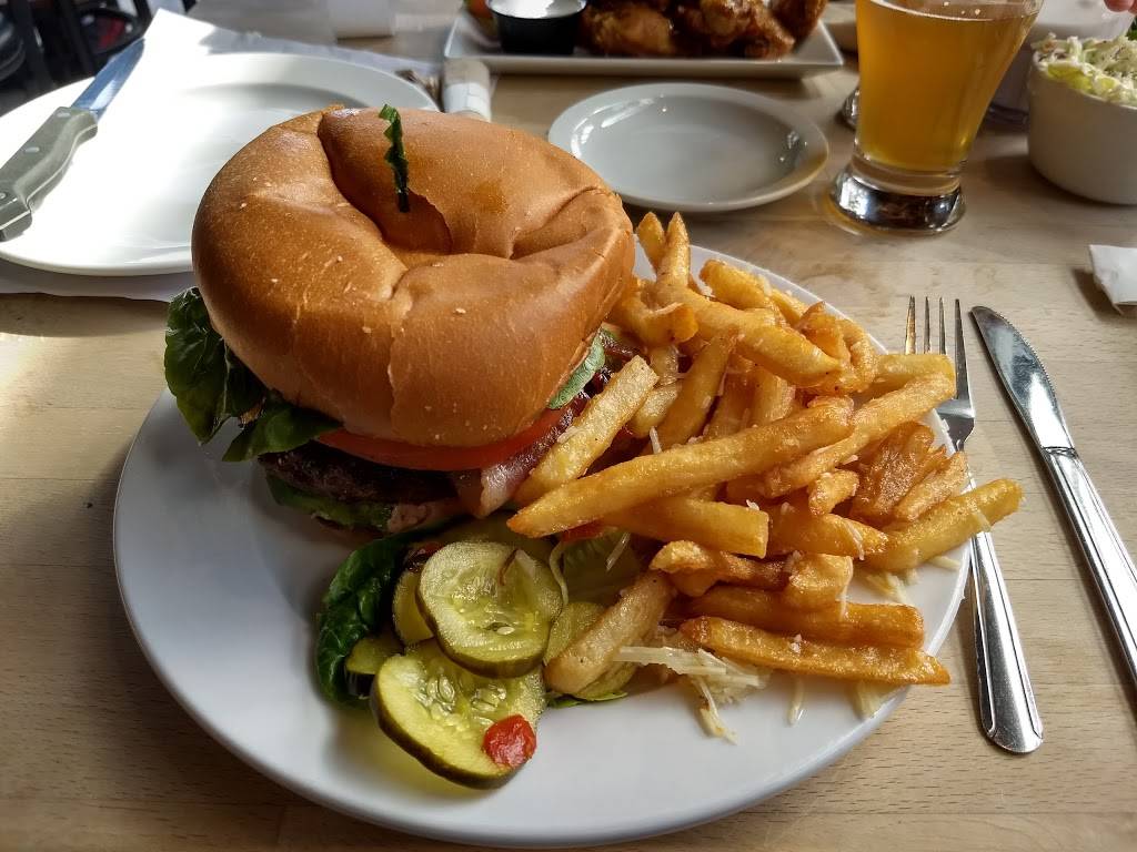 Devils Slide Taproom | restaurant | 5560 Pacific Coast Hwy, Pacifica, CA 94044, USA | 6508988855 OR +1 650-898-8855