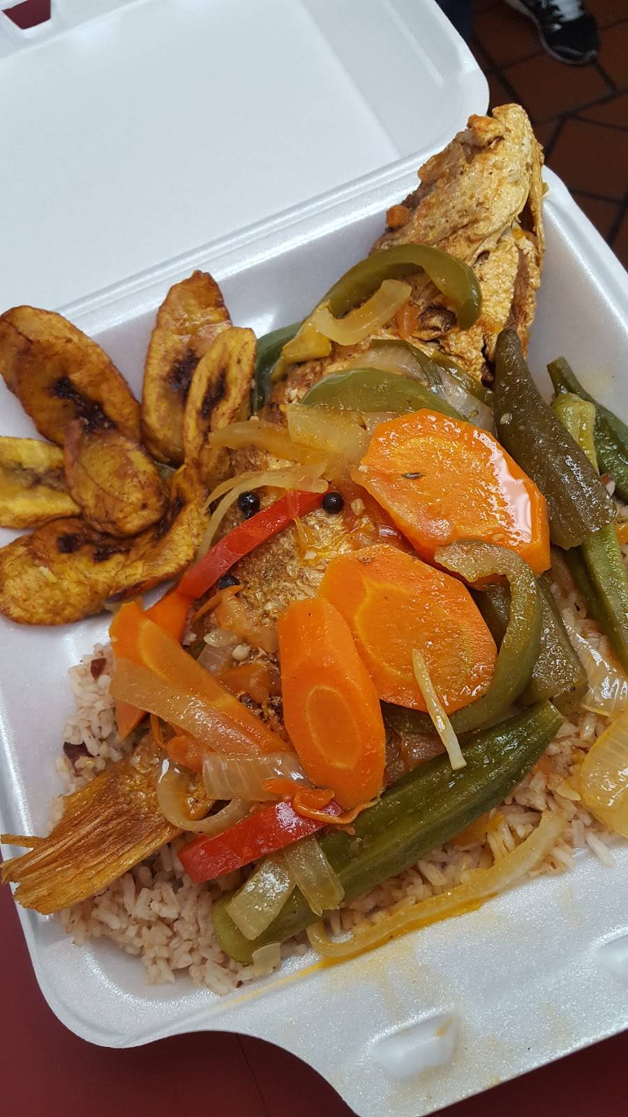 The Flavor Spot ll | restaurant | 5013 N Broad St, Philadelphia, PA 19141, USA | 2154557768 OR +1 215-455-7768