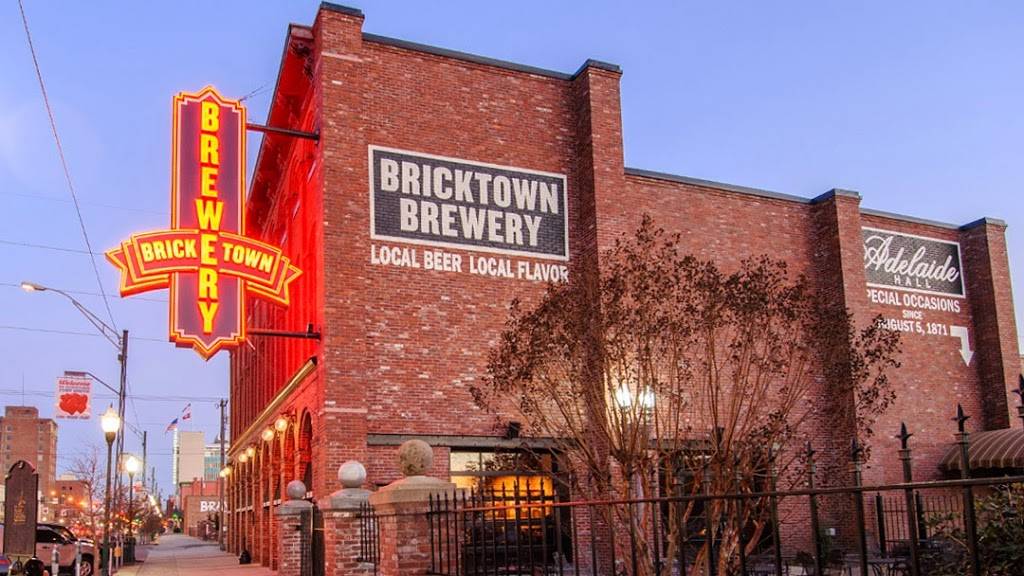 Bricktown Brewery | restaurant | 318 Garrison Ave, Fort Smith, AR 72901, USA | 4794342739 OR +1 479-434-2739