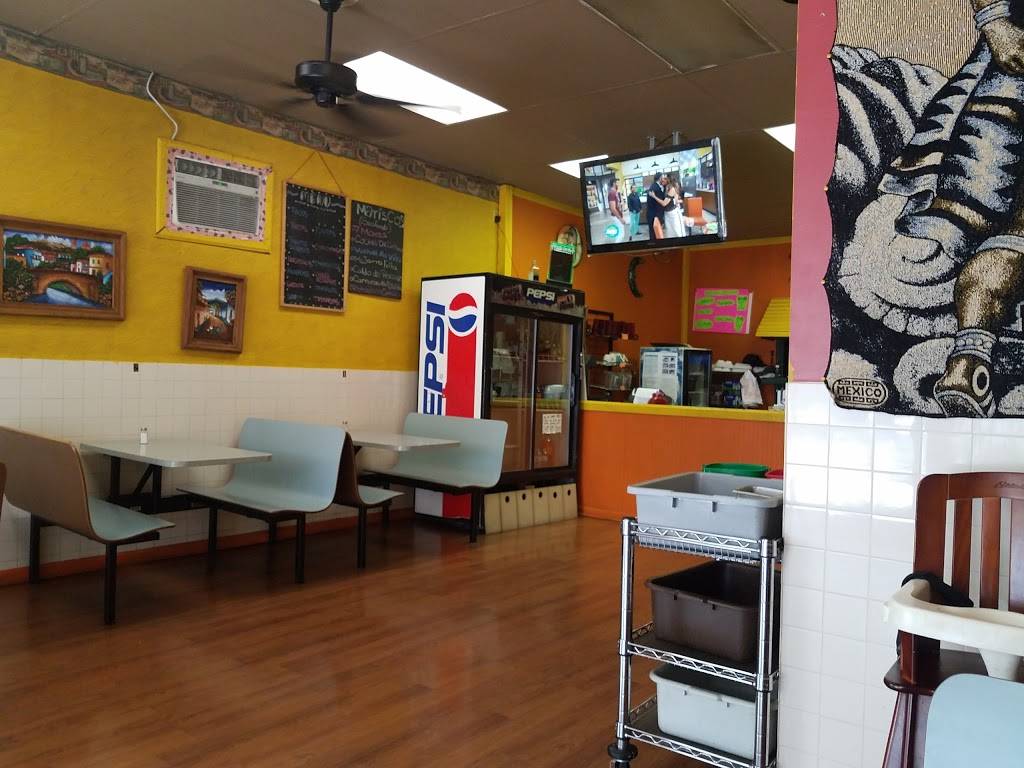 Don Checkos Mexican | restaurant | 46 N Main St, Chambersburg, PA 17201, USA | 7172641717 OR +1 717-264-1717