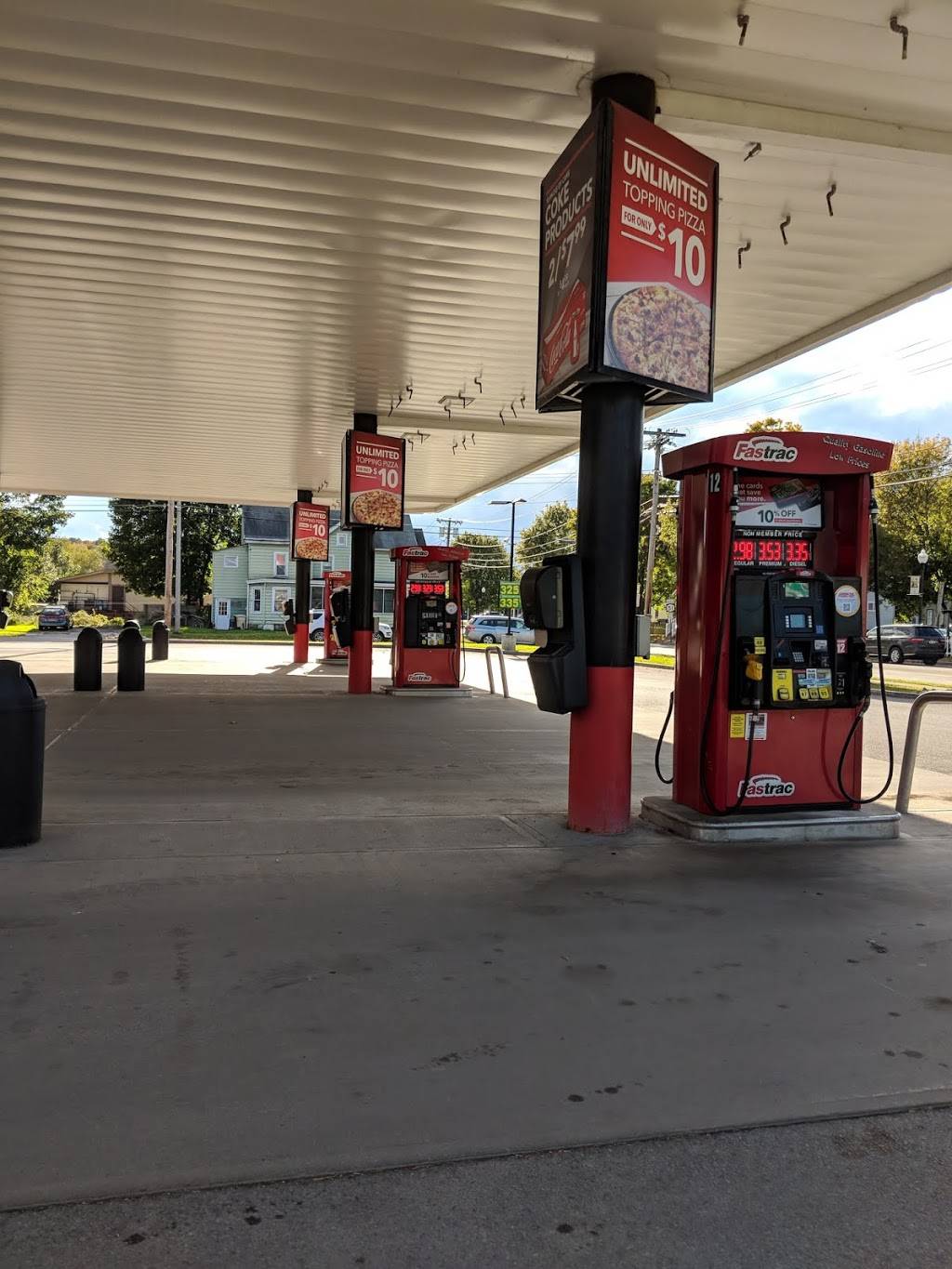 Fastrac | meal takeaway | 114 Central Ave, Ilion, NY 13357, USA | 3158948686 OR +1 315-894-8686