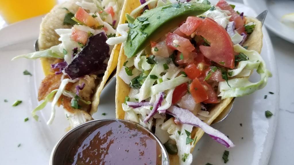 Lure Fish House | restaurant | 259 W Ventura Blvd, Camarillo, CA 93010, USA | 8053885556 OR +1 805-388-5556