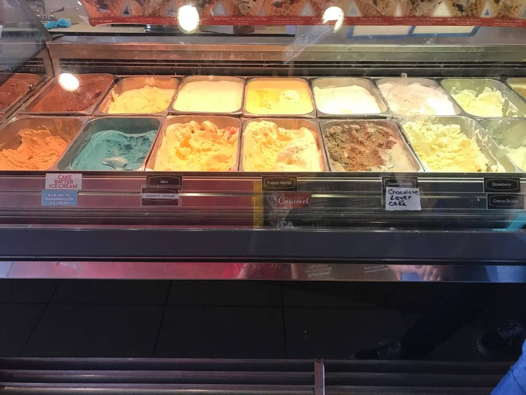 Cold Stone Creamery Canton | bakery | 2500 Boston St Ste 102, Baltimore, MD 21224, USA | 4105220353 OR +1 410-522-0353