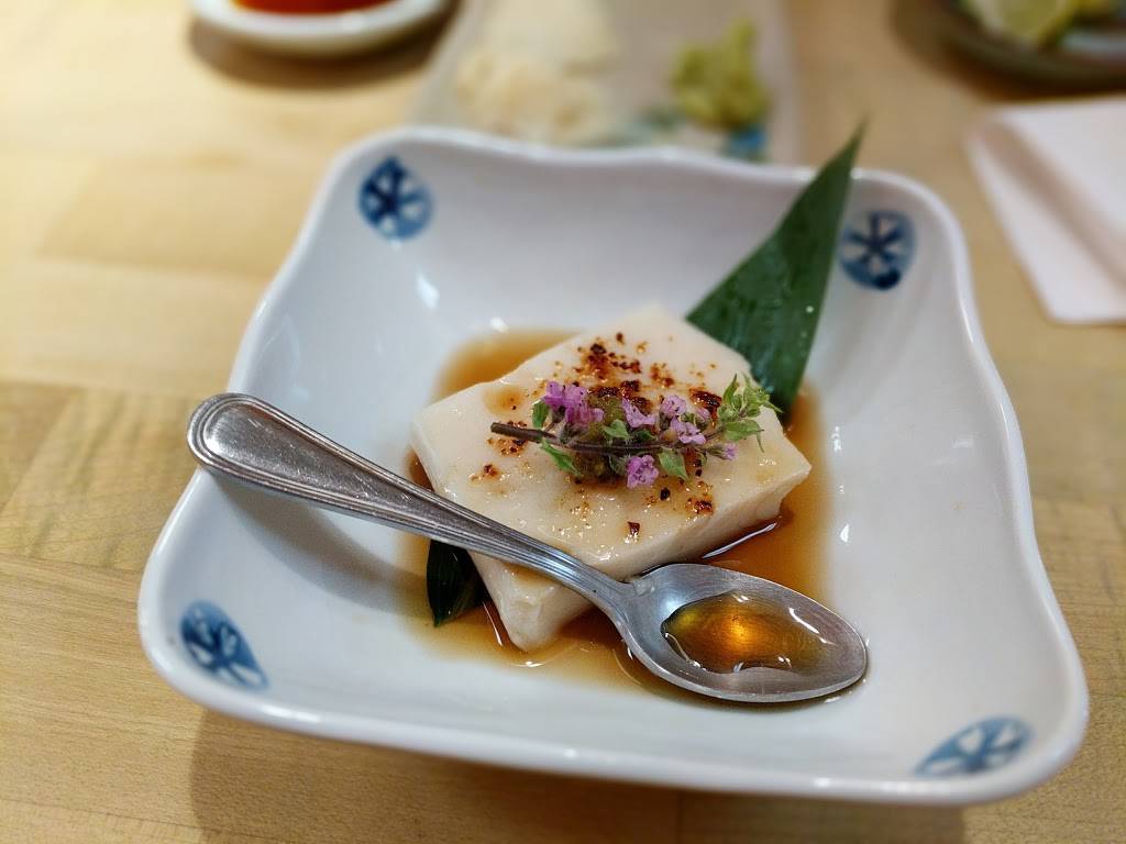 Gos Mart | restaurant | 22330 Sherman Way C12, Canoga Park, CA 91303, USA | 8187041459 OR +1 818-704-1459