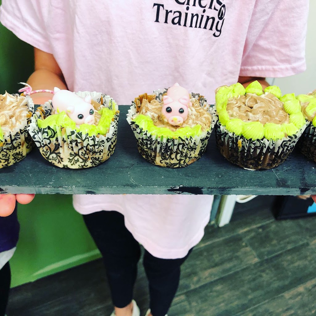 Southern Charm Bistro and Bakery | restaurant | 10970 S Cleveland Ave #103, Fort Myers, FL 33907, USA | 2393622115 OR +1 239-362-2115