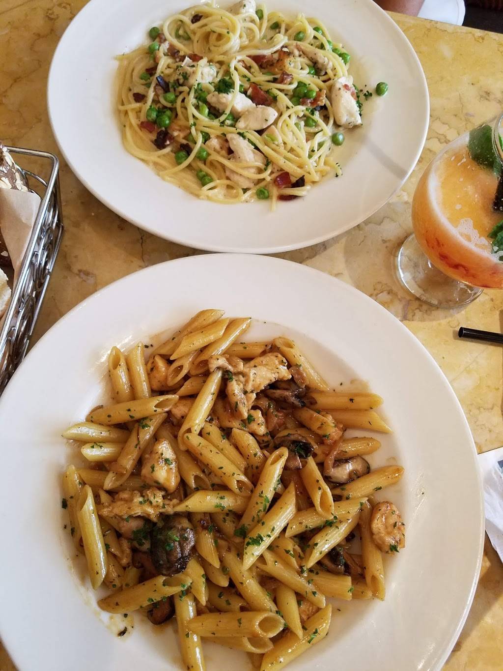 The Cheesecake Factory | restaurant | 3710 U.S. 9, Freehold Township, NJ 07728, USA | 7324626544 OR +1 732-462-6544