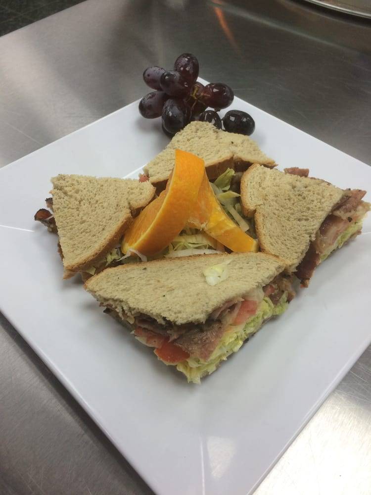 Martiniellos Pizzeria III | restaurant | 89-01 101st Ave, Ozone Park, NY 11416, USA | 7188453333 OR +1 718-845-3333