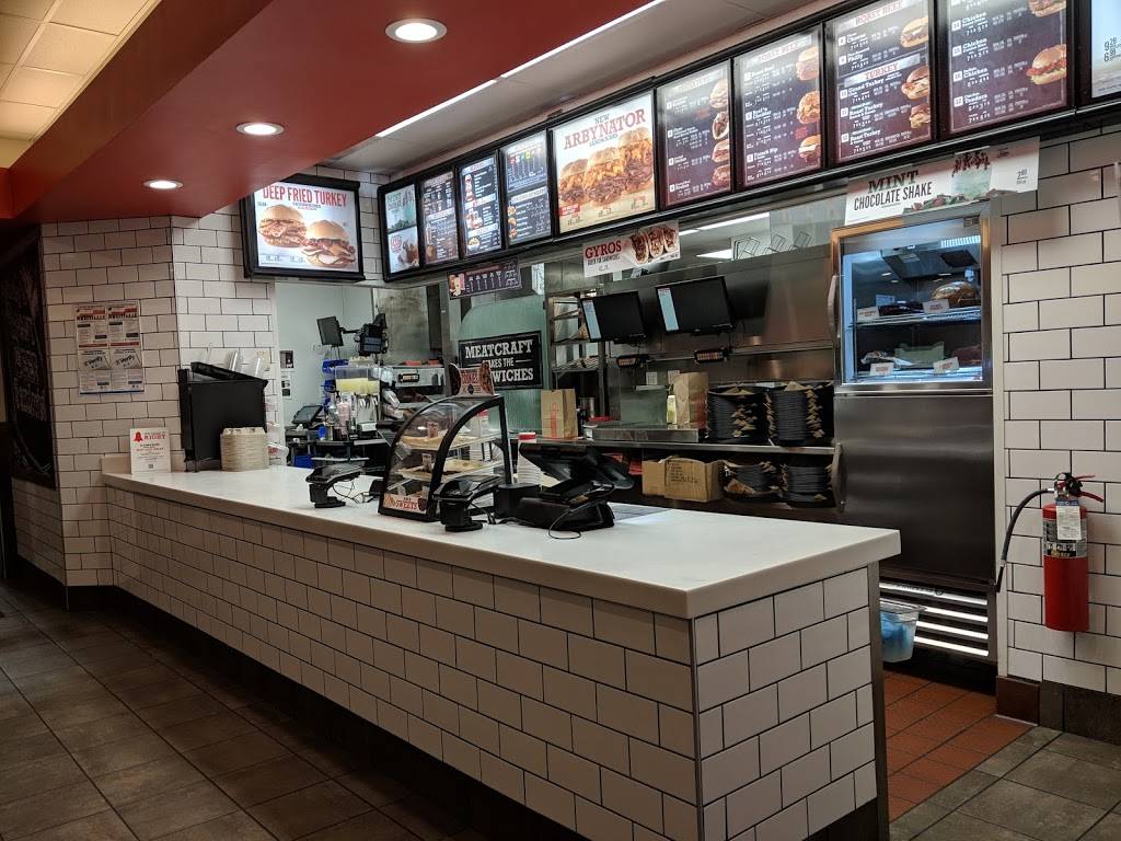 Arbys | restaurant | 1190 Johnnie Dodds Blvd, Mt Pleasant, SC 29464, USA | 8438818725 OR +1 843-881-8725