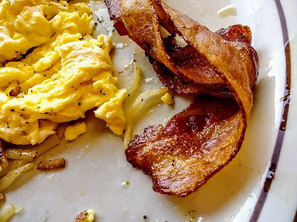 George Webb Restaurant | restaurant | 5110 S 108th St, Hales Corners, WI 53130, USA | 4145290286 OR +1 414-529-0286