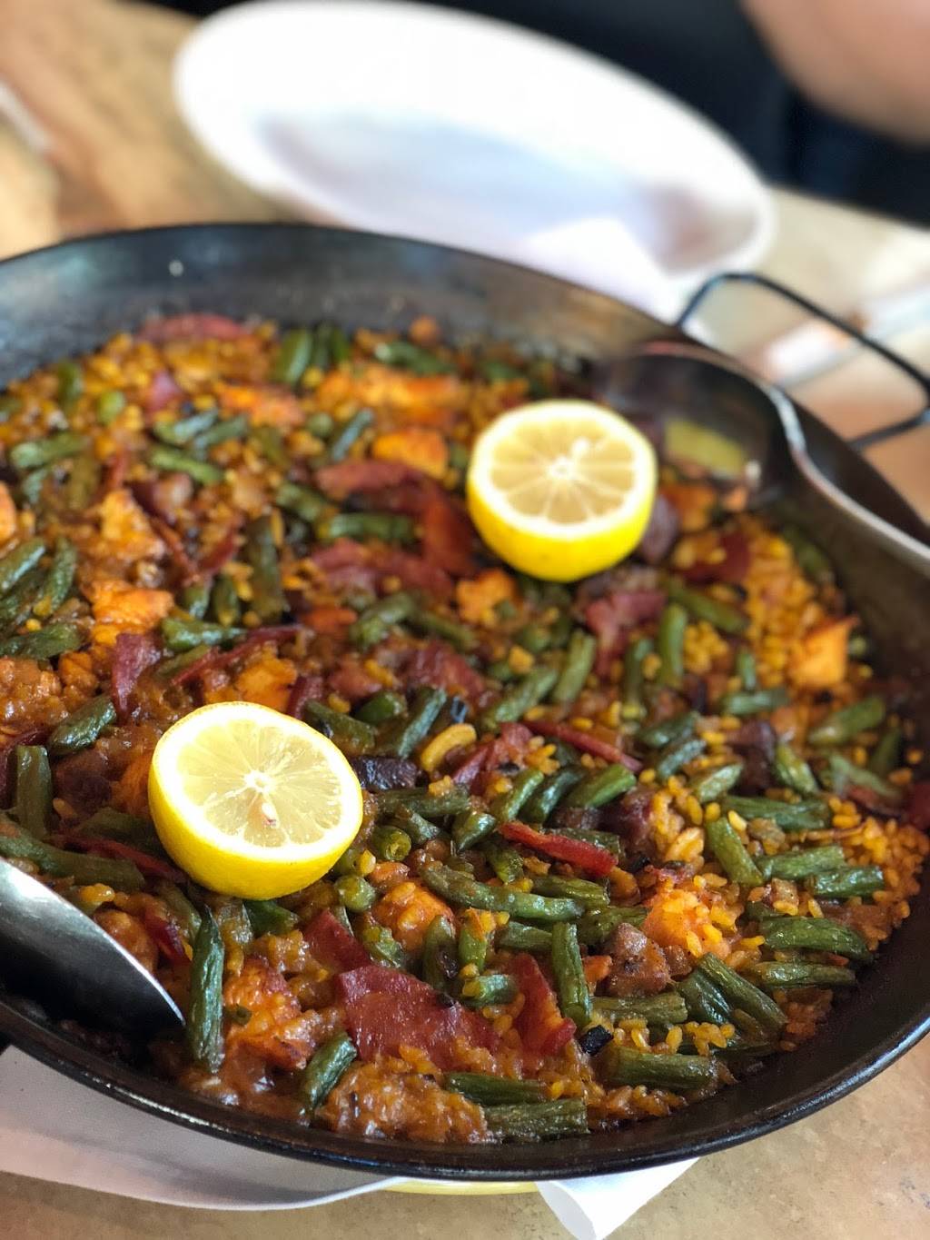 Malabar | restaurant | 214 N Tryon St, Charlotte, NC 28202, USA | 7043448878 OR +1 704-344-8878