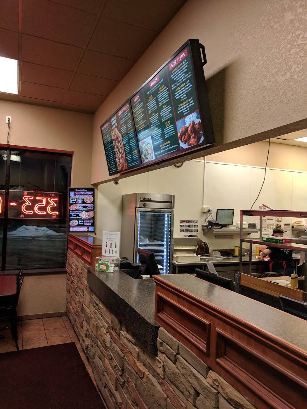 Marcos Pizza | meal delivery | 1045 N Main St, Bowling Green, OH 43402, USA | 4193530044 OR +1 419-353-0044