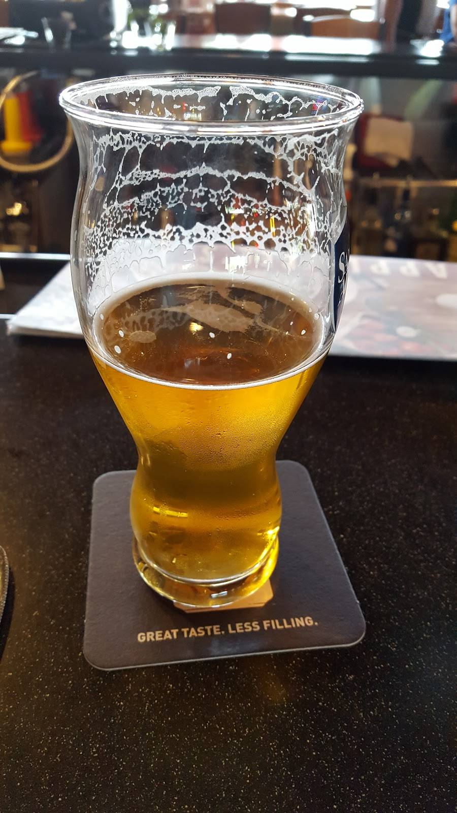 Applebees Grill + Bar | restaurant | 260 Loudon Rd Steeplegate Mall, Concord, NH 03301, USA | 6032246600 OR +1 603-224-6600