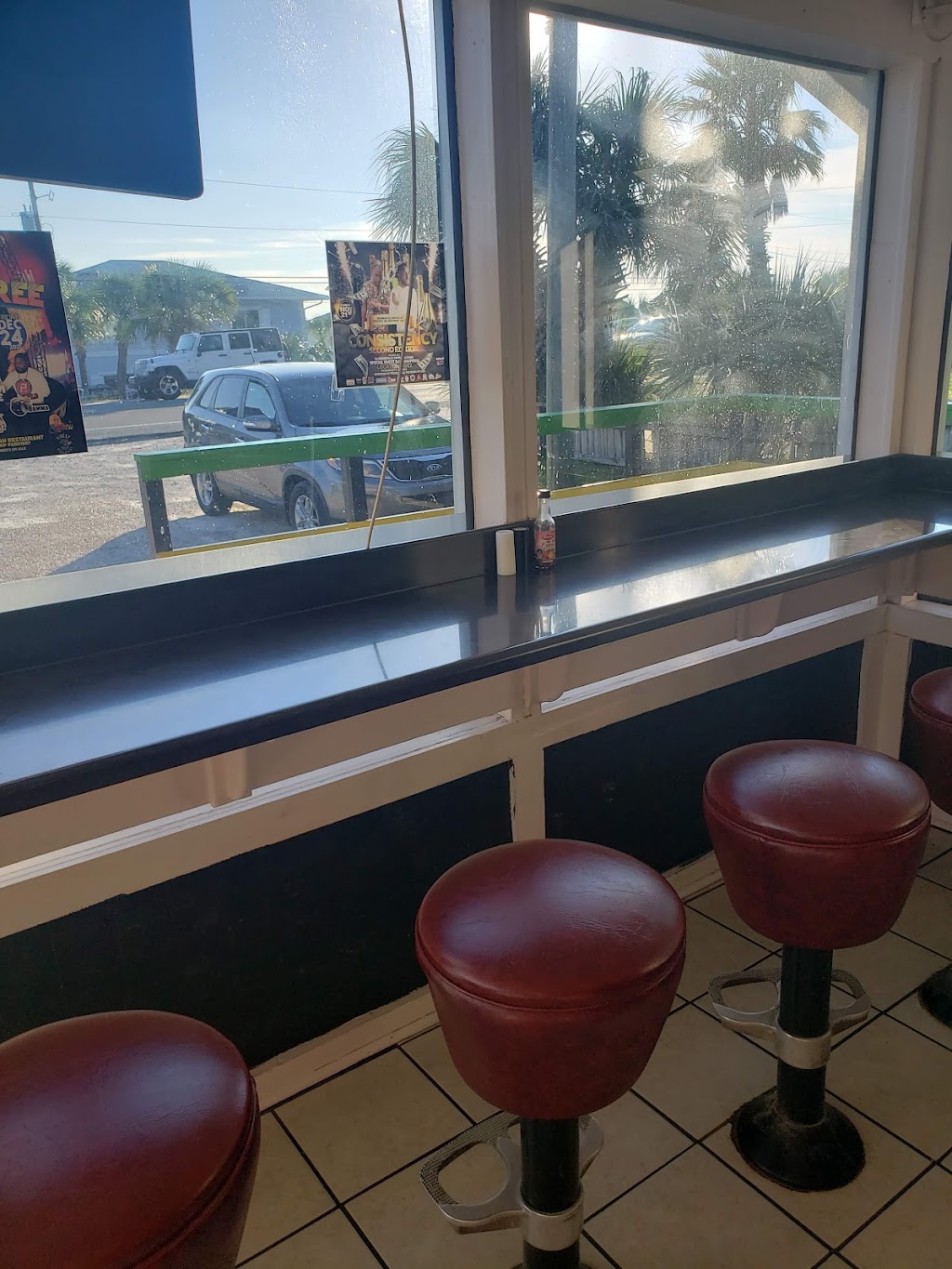 Cool Runnings Caribbean Cuisine | restaurant | 13312 Front Beach Rd, Panama City Beach, FL 32407, USA | 8507751311 OR +1 850-775-1311