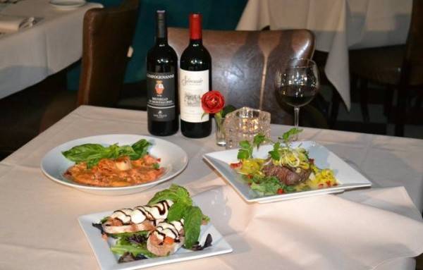 Elizabeths Portofino Tuscan Grille | restaurant | 897 Post Rd, Warwick, RI 02888, USA | 4014618920 OR +1 401-461-8920