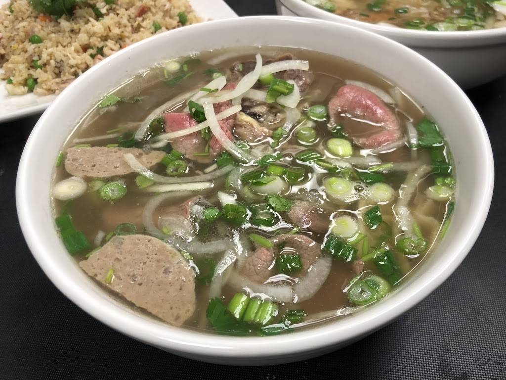 PHO 4 U Vietnamese Cuisine | restaurant | 3835 N 124th St, Brookfield, WI 53005, USA | 2624399149 OR +1 262-439-9149