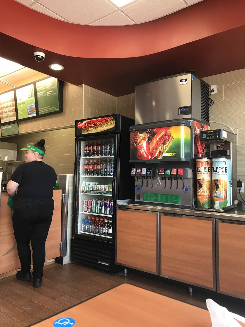 Subway Restaurants | restaurant | Regal Plaza, 14070-2 Beach Blvd, Jacksonville, FL 32250, USA | 9045123686 OR +1 904-512-3686