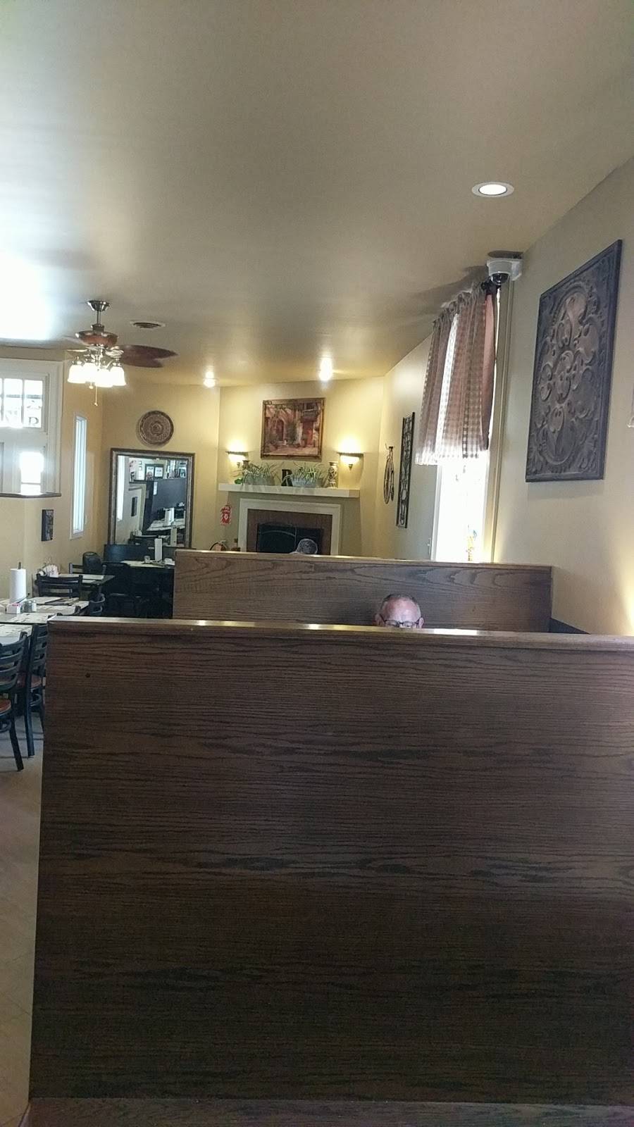 R Pizza Place | restaurant | 104 S Main St, Columbiana, OH 44408, USA | 3304821880 OR +1 330-482-1880