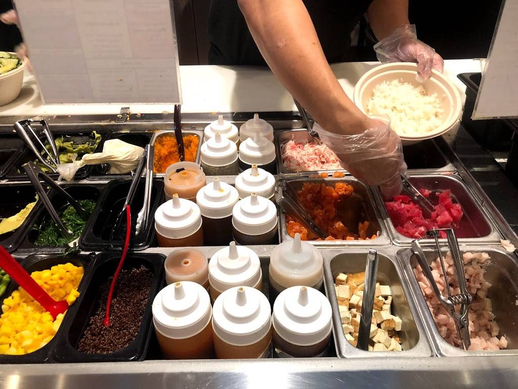 SOHO Sushi Burrito | restaurant | 2600 W Sahara Ave, Las Vegas, NV 89102, USA | 7027782525 OR +1 702-778-2525