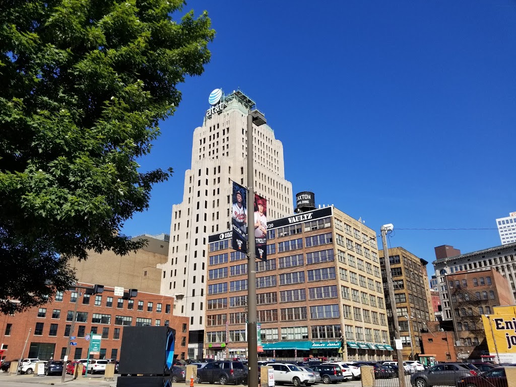 Terrace Club | restaurant | 2401 Ontario St, Cleveland, OH 44115, USA | 2164204700 OR +1 216-420-4700