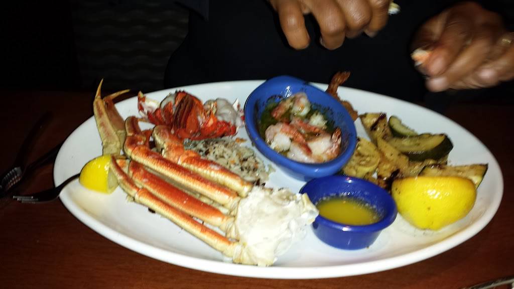 Red Lobster | restaurant | 1180 Admiral Callaghan Ln, Vallejo, CA 94591, USA | 7076440167 OR +1 707-644-0167