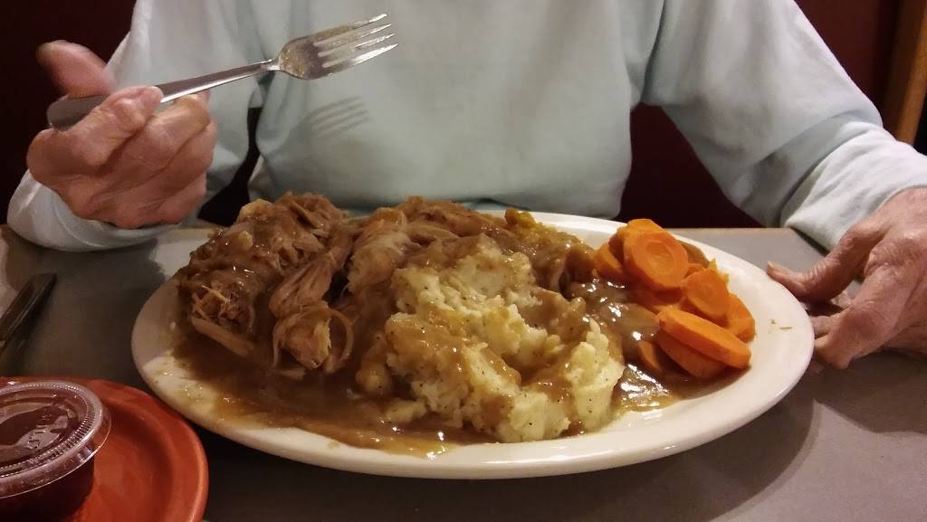 Uncle Ronnies Red Tavern | restaurant | 2692 Victory Hwy, Burrillville, RI 02830, USA | 4015686243 OR +1 401-568-6243