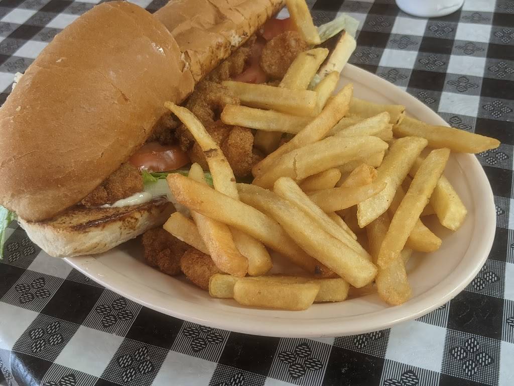 CWS Family Restaurant | restaurant | 2330 E Pass Rd, Gulfport, MS 39507, USA | 2282067824 OR +1 228-206-7824